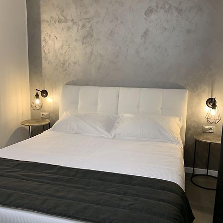 Aparthotel Bossi Milan Exterior photo